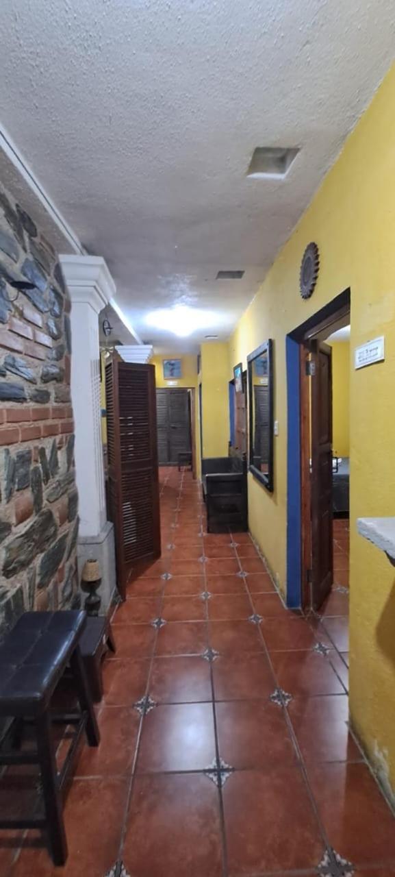 Hotel Posada Gutierrez Antigua Luaran gambar